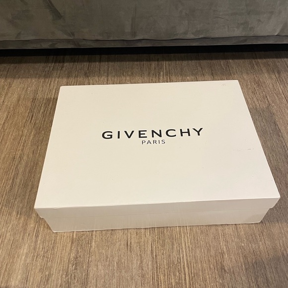 LIKE NEW GIVENCHY SHARK MULE BOOTIE - Picture 10 of 10